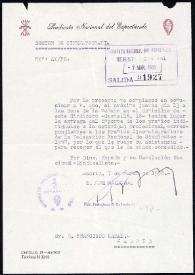 Notificación a Francisco Rabal de la concesión del premio al mejor actor de 1957 por su interpretación en 